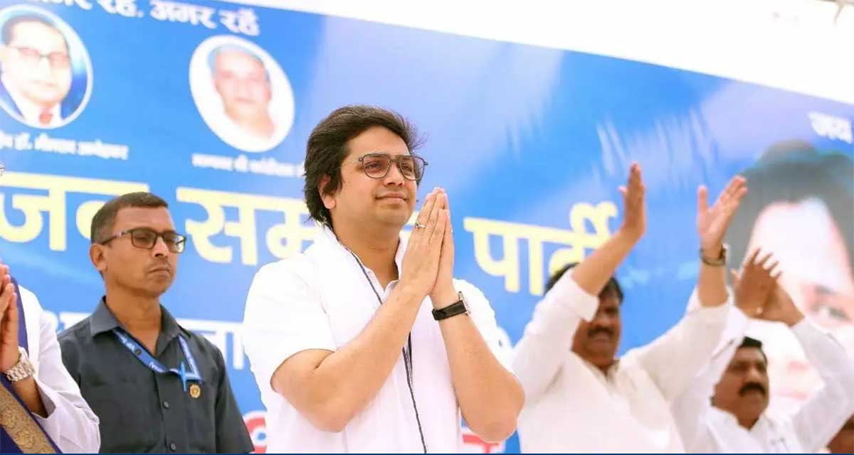 नोएडा में नीले झंडे तो लहराएंगे पर मायावती का चेहरा रहेगा गायब, BSP की महारैली में अब आकाश आनंद पर रहेगा फोकस