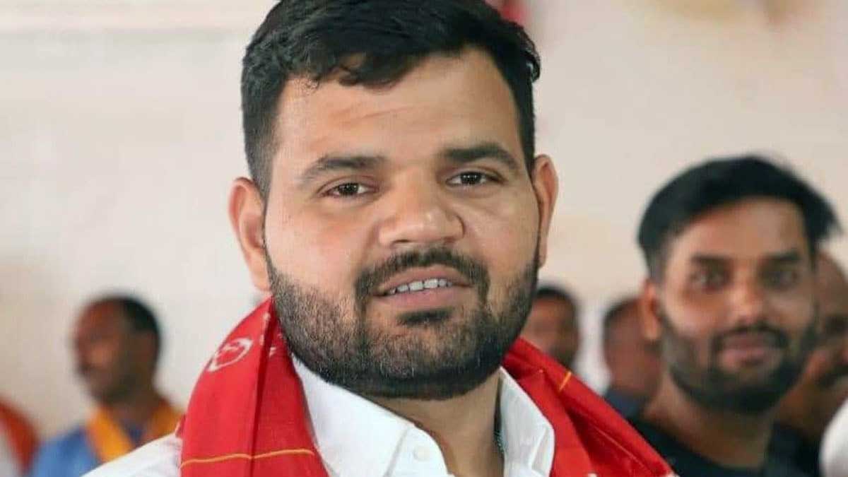 2029 में पिता और मैं दोनों एक साथ जाएंगे संसद, बृजभूषण शरण सिंह के सांसद बेटे ने अभी से कर दिया बड़ा ऐलान
