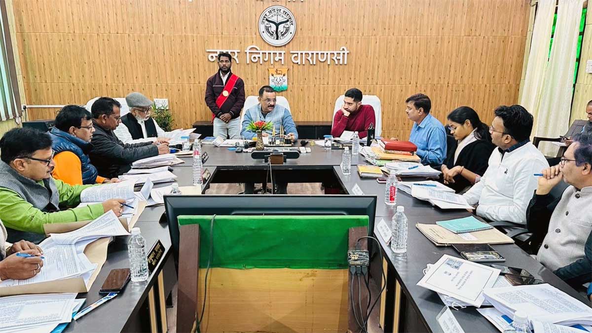 Varanasi News: वाराणसी में 15 दिसंबर को बंद रहेंगी नॉनवेज की दुकानें, होटल-रेस्टोरेंट में भी मांसाहार भोजन पर रोक