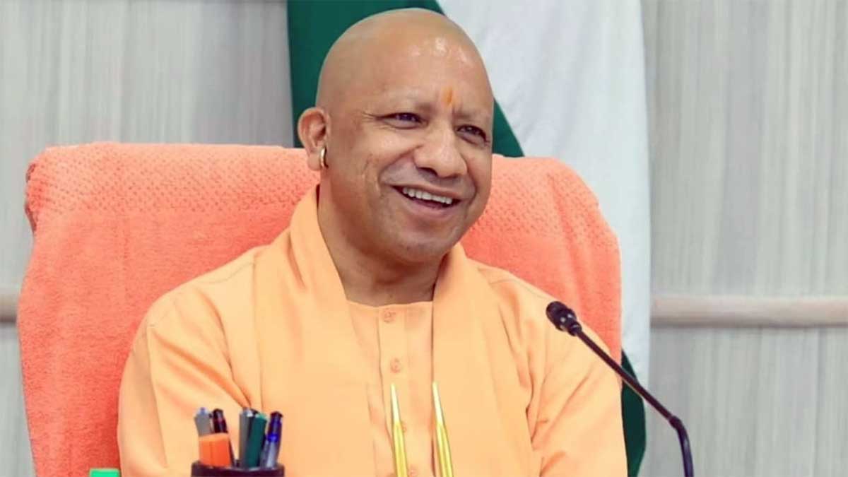 यूपी में अब जेब में चलेगा सचिवालय, सरकारी दफ्तरों के चक्कर खत्म, स्मार्टफोन से मिल रहीं 600 से ज्यादा सुविधाएं