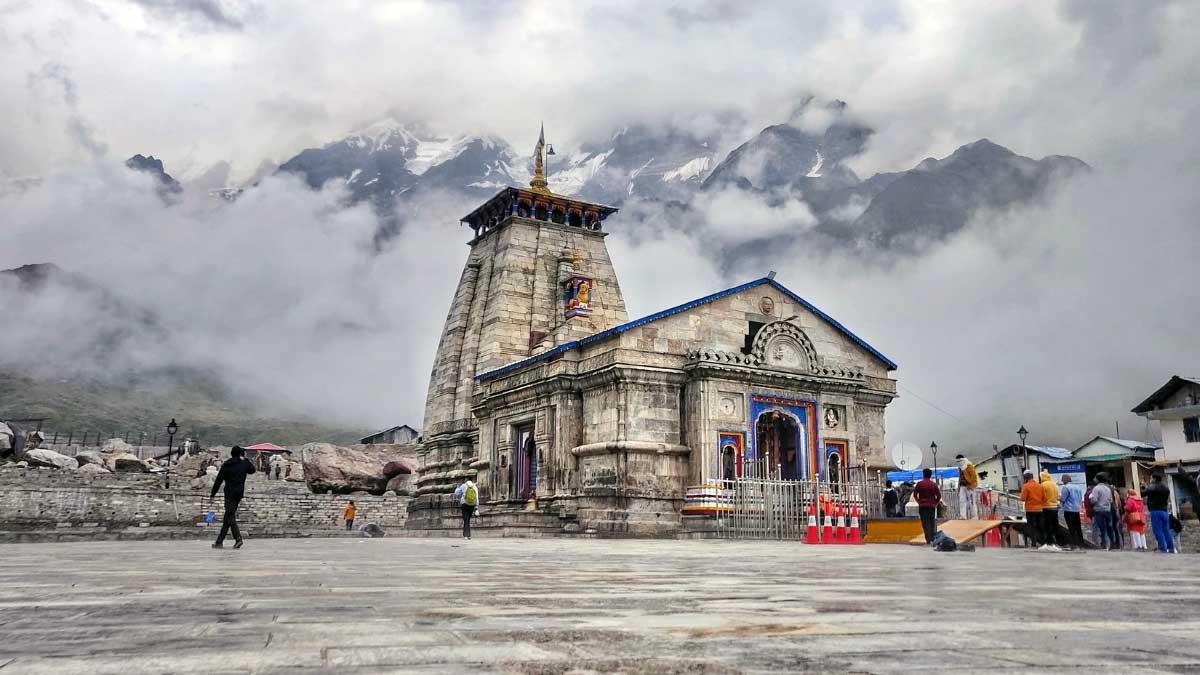 चारधाम यात्रा में गैर-हिंदुओं की No Entry? बदरीनाथ-केदारनाथ मंदिर समिति ने लिया अब तक का सबसे बड़ा फैसला