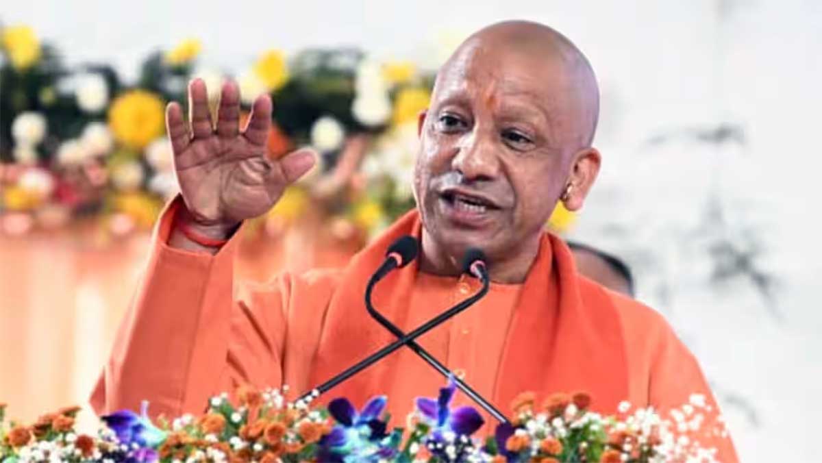 पुलिस अगर गोली न मारे तो क्या गोली खाए?, CM योगी का विरोधियों को दो टूक