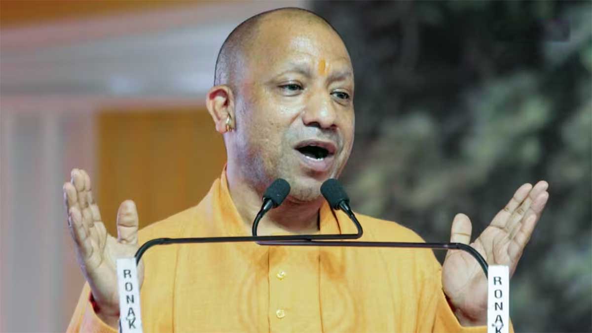 अंधेरे में डकैती होती है.., CM योगी का टोक्यो से अखिलेश यादव पर तीखा प्रहार, बोले- अब दीपोत्सव और महाकुंभ से है यूपी की पहचान