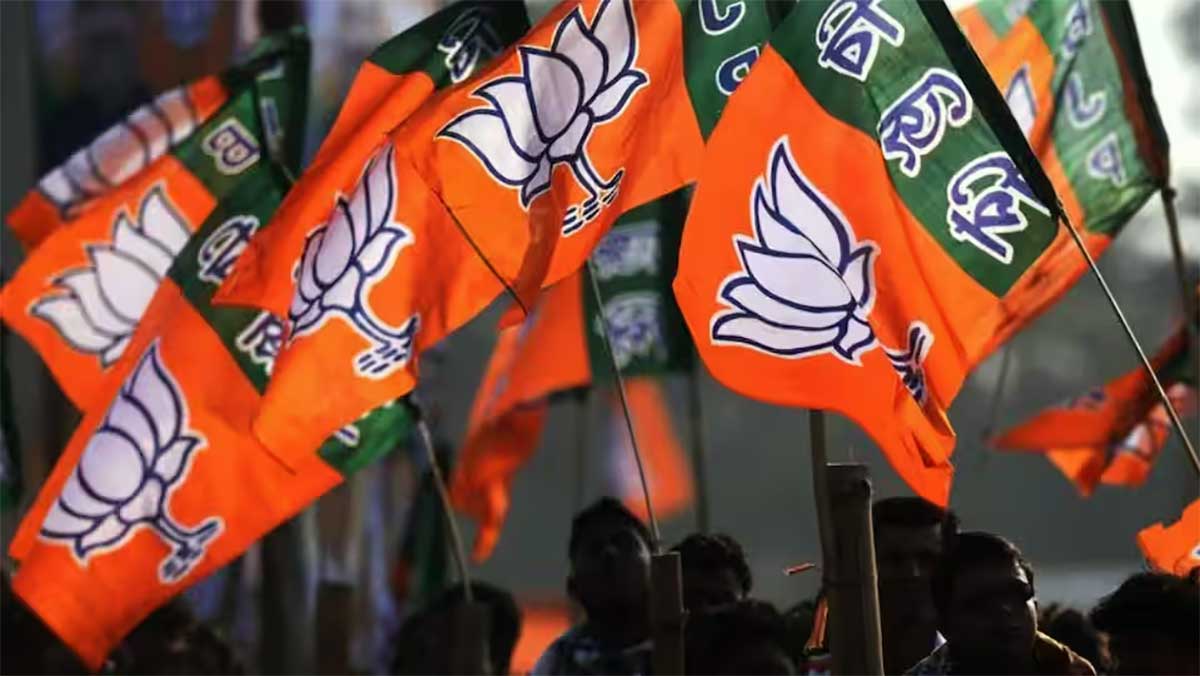 बंगाल फतह के लिए BJP का महा-प्लान तैयार, 1 मार्च से 10 जगहों से एक साथ निकलेगी परिवर्तन यात्रा, PM Modi करेंगे शंखनाद