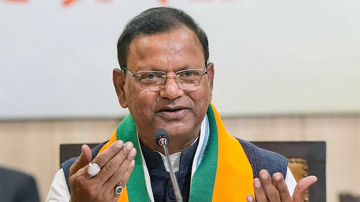 अपने दम पर सरकार बनाने की हैसियत नहीं.., अखिलेश के 100 विधायक वाले ऑफर पर भड़के BJP प्रदेश अध्यक्ष पंकज चौधरी