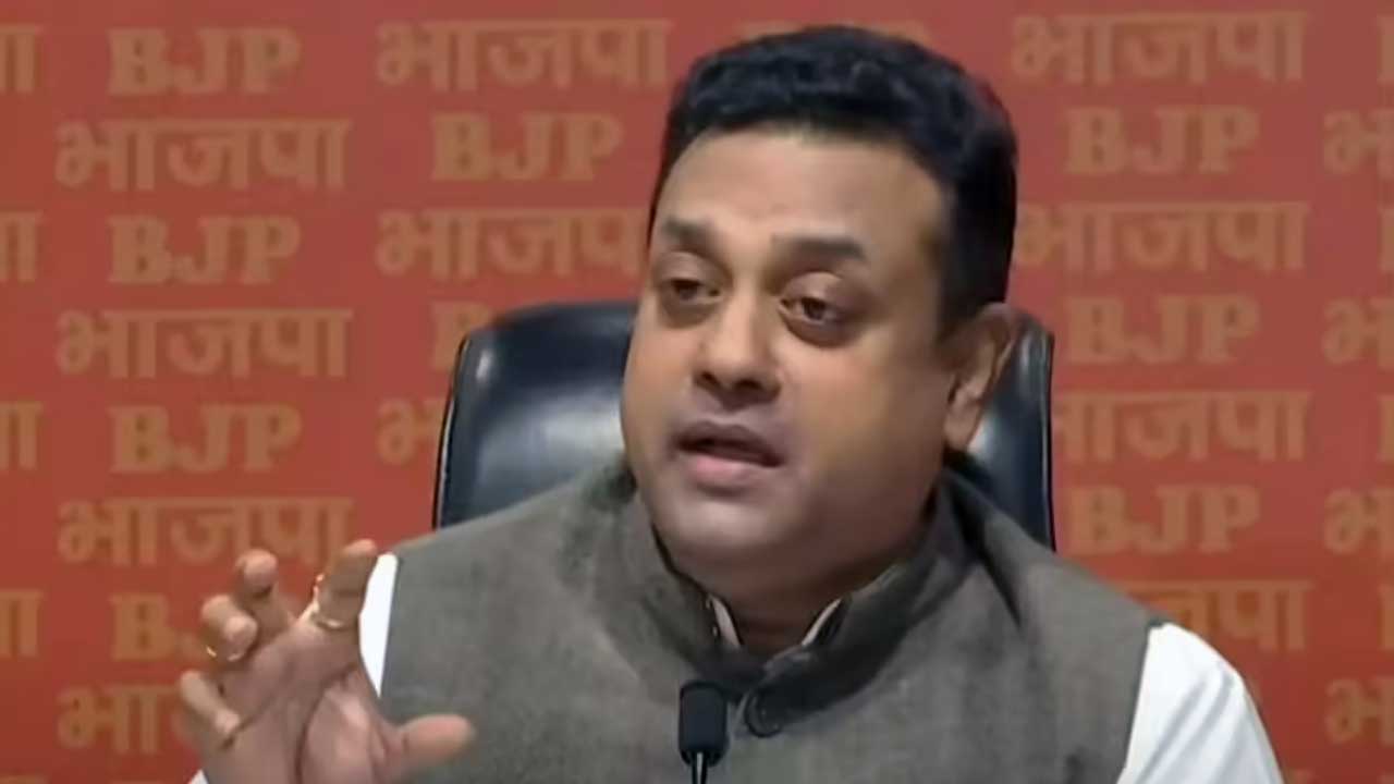 AI समिट में प्रदर्शन पर आगबबूला हुई BJP, कांग्रेस को बताया टॉप लेस, ब्रेनलेस और शेमलेस