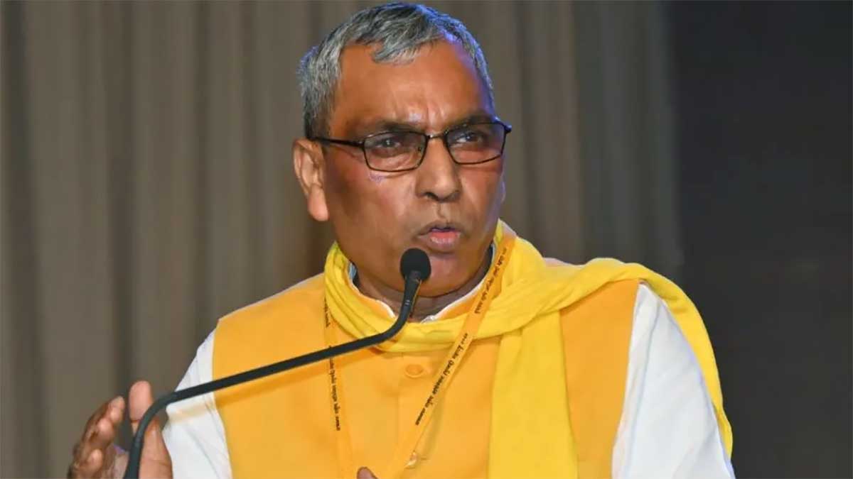 यूपी में टल जाएंगे पंचायत चुनाव? ओम प्रकाश राजभर ने तोड़ी चुप्पी, तारीख और वोटर लिस्ट को लेकर किया बड़ा दावा