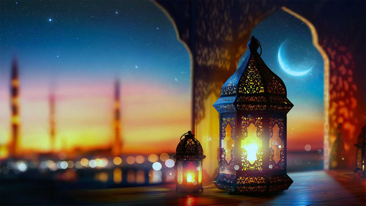 Ramadan 2026: भारत में दिखा रमजान का चांद, कल रखा जाएगा पहला रोजा, मौलाना खालिद रशीद ने की तस्दीक