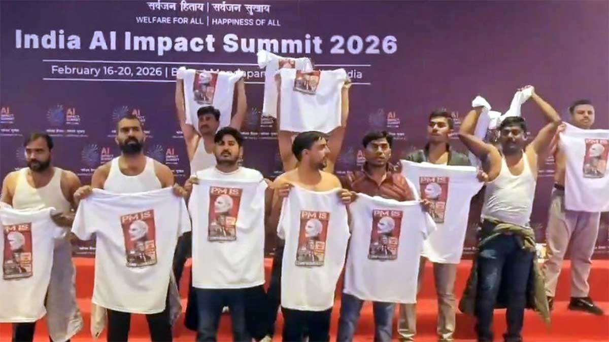 देश की छवि को पहुंचाया नुकसान, AI समिट में कांग्रेस के शर्टलेस प्रदर्शन पर दिल्ली कोर्ट की सख्त टिप्पणी