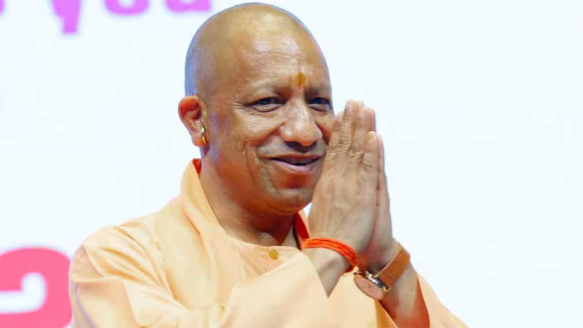 UP में शिक्षकों-कर्मचारियों को बड़ा तोहफा, ग्रेच्युटी सीमा 20 लाख से बढ़ाकर 25 लाख रुपये