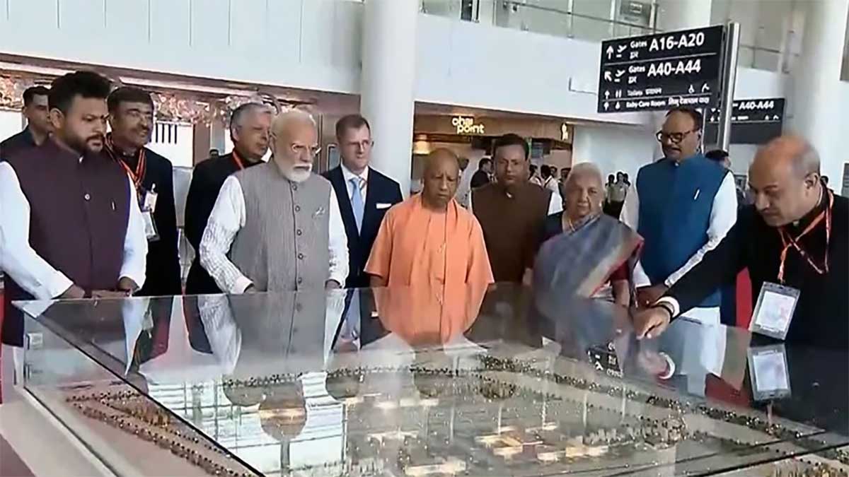 मिशन 2027 की शुरुआत, नोएडा बना सियासी अखाड़ा, मोदी-योगी के हमलों के बाद कल अखिलेश की बड़ी रैली