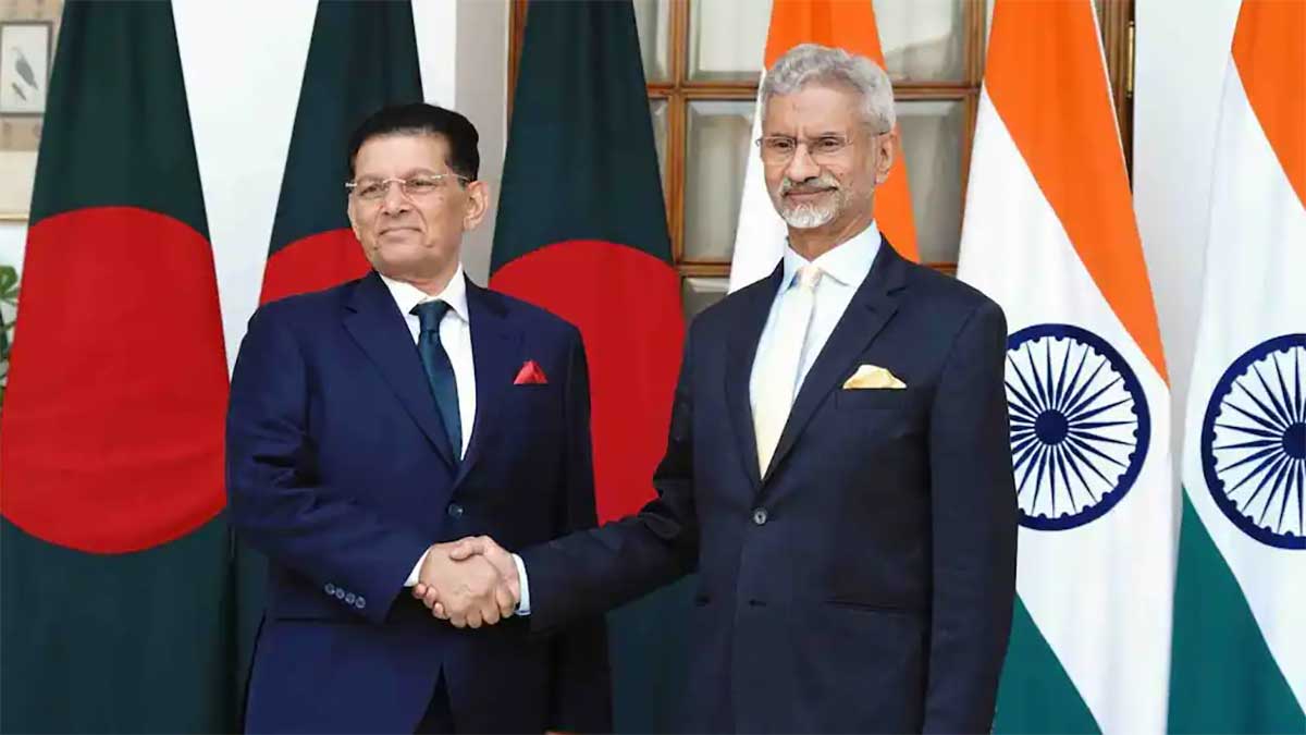 भारत पहुंचे बांग्लादेश के विदेश मंत्री ने उठाया शेख हसीना का मुद्दा, जयशंकर से प्रत्यर्पण की मांग पर क्या रहा भारत का रुख?
