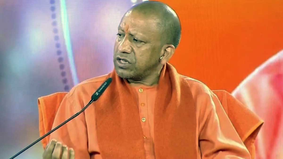 ‘रील नहीं, ड्यूटी पर दें ध्यान’, CM योगी की पुलिसकर्मियों को सख्त चेतावनी; बोले- ‘हंसी का पात्र न बनें’
