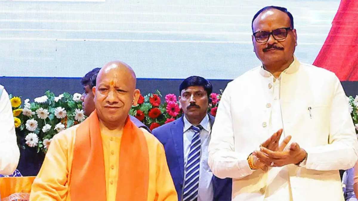 यूपी चुनाव 2027 का सबसे बड़ा संकेत! क्या योगी ही होंगे BJP का चेहरा? ब्रजेश पाठक ने कर दिया साफ