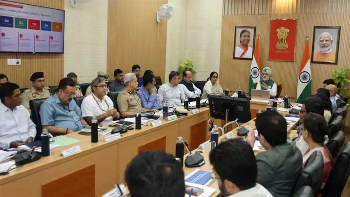 Delhi Fire Service में अग्निवीरों की एंट्री? LG की बड़ी पहल, DDMA बैठक में खाली पद भरने का दिया सुझाव
