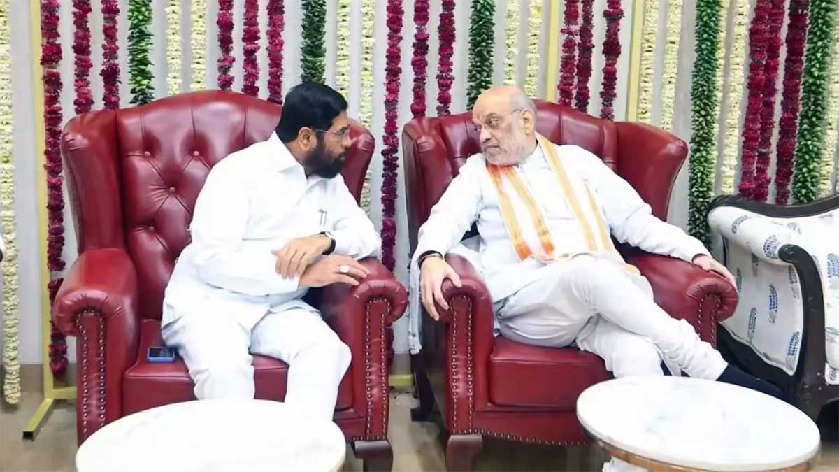 Amit Shah का बड़ा ऐलान! बोले- असली Shiv Sena सिर्फ एक, नेतृत्व कर रहे Eknath Shinde, महाराष्ट्र की सियासत में मची हलचल