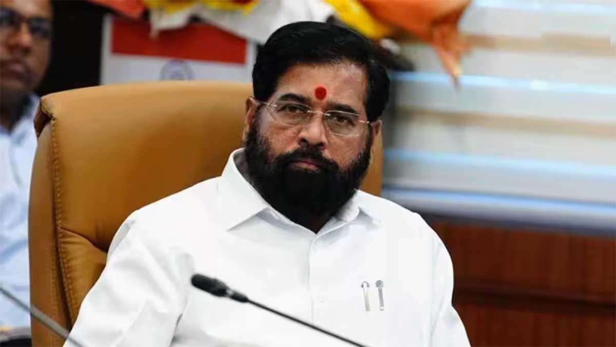 यूपी 2027 को लेकर बड़ा दावा! सपा-कांग्रेस पर बरसे शिंदे गुट के नेता, बोले- सरकार तो NDA की ही बनेगी