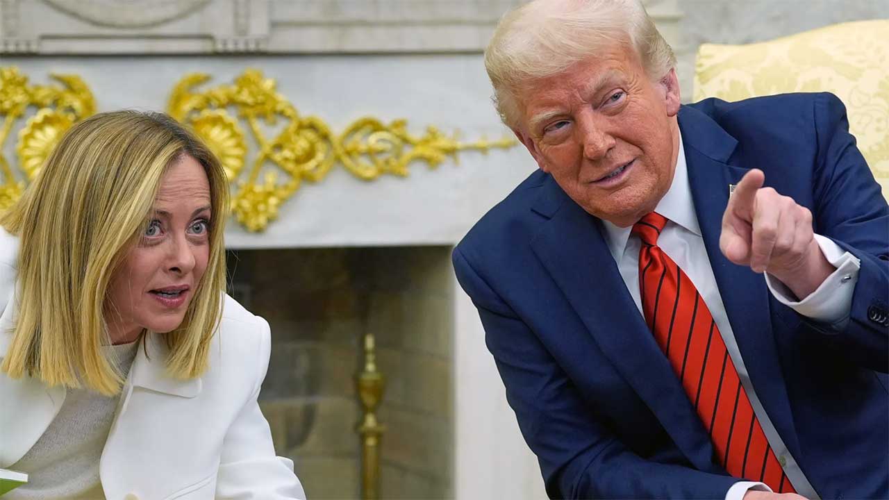 G7 Summit में फोटो को लेकर छिड़ा नया विवाद! ट्रंप बोले- ‘मेलोनी मिन्नतें कर रही थीं’, इटली PM ने कहा- पूरी तरह मनगढ़ंत