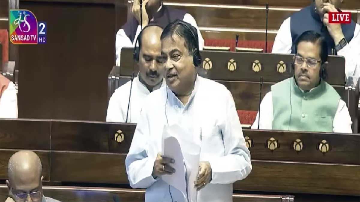 E20 Petrol पर नितिन गडकरी का बड़ा बयान! किन गाड़ियों में बदलने होंगे पार्ट्स, माइलेज और इंजन पर भी सरकार ने दी सफाई
