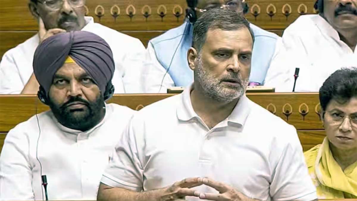 Anti Paper Leak Bill पर Rahul Gandhi का पहला Reaction, बोले- मेरा माइक बंद कर सकते हैं, लेकिन छात्रों की गूंज नहीं