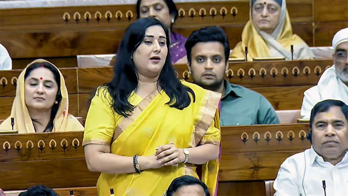 Anti-Paper Leak Bill पर Lok Sabha में गरमाई बहस, बांसुरी स्वराज ने UPA काल के 22 Paper Leak मामलों का किया जिक्र