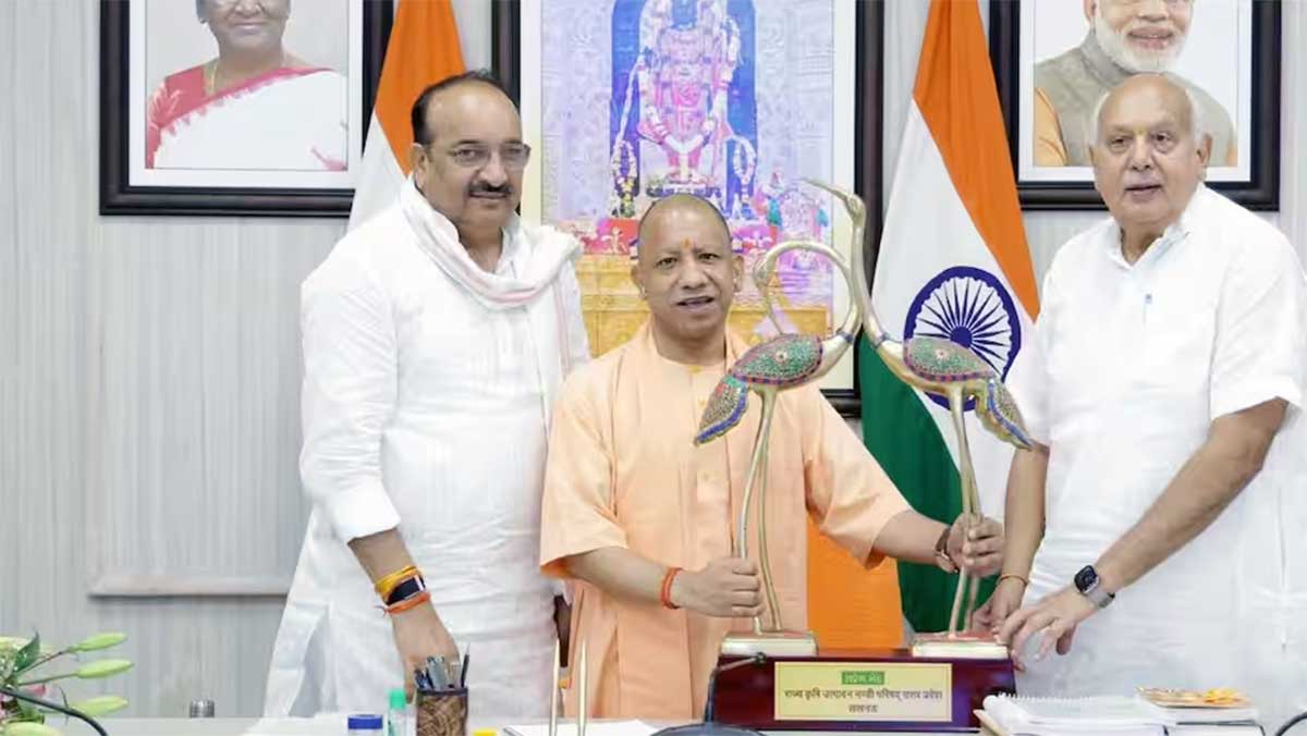योगी सरकार की कृषि मंडी परिषद की 172वीं बैठक में ₹3025.49 करोड़ के बजट समेत किसान कल्याण और कृषि विपणन से जुड़े कई बड़े फैसलों पर लगी मुहर