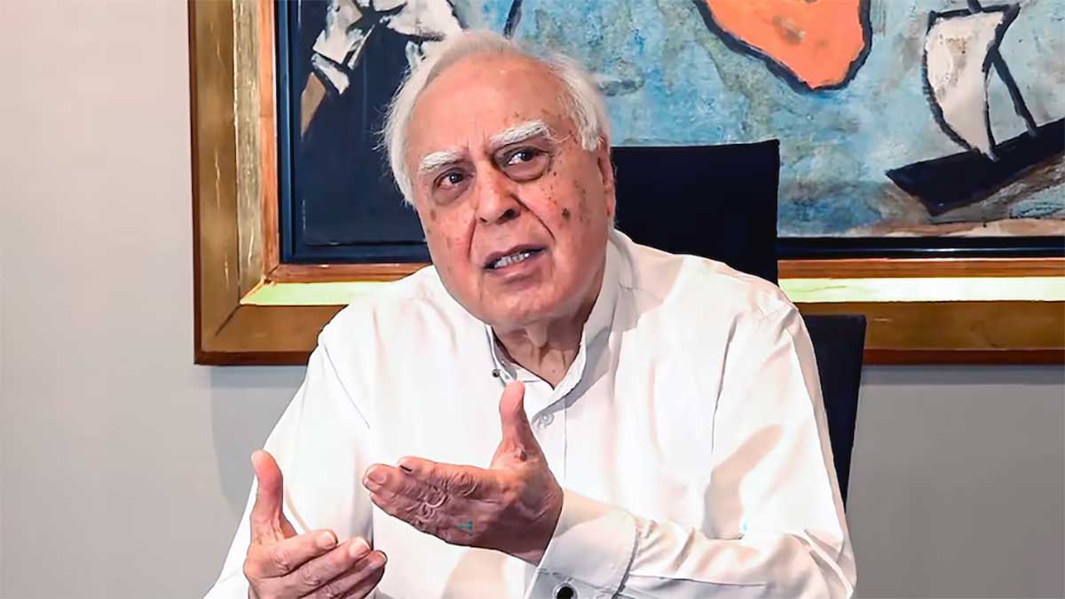 जंतर-मंतर प्रदर्शन के बीच कपिल सिब्बल की केंद्र से अपील, कहा- छात्रों के साथ मानवीय व्यवहार करें और भोजन की आपूर्ति न रोकें