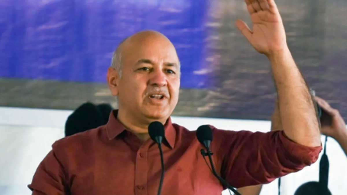 PM Modi के Video पर Manish Sisodia का तंज, बोले- लाठी से Friends तक पहुंचे, अब GenZ नहीं मानने वाला
