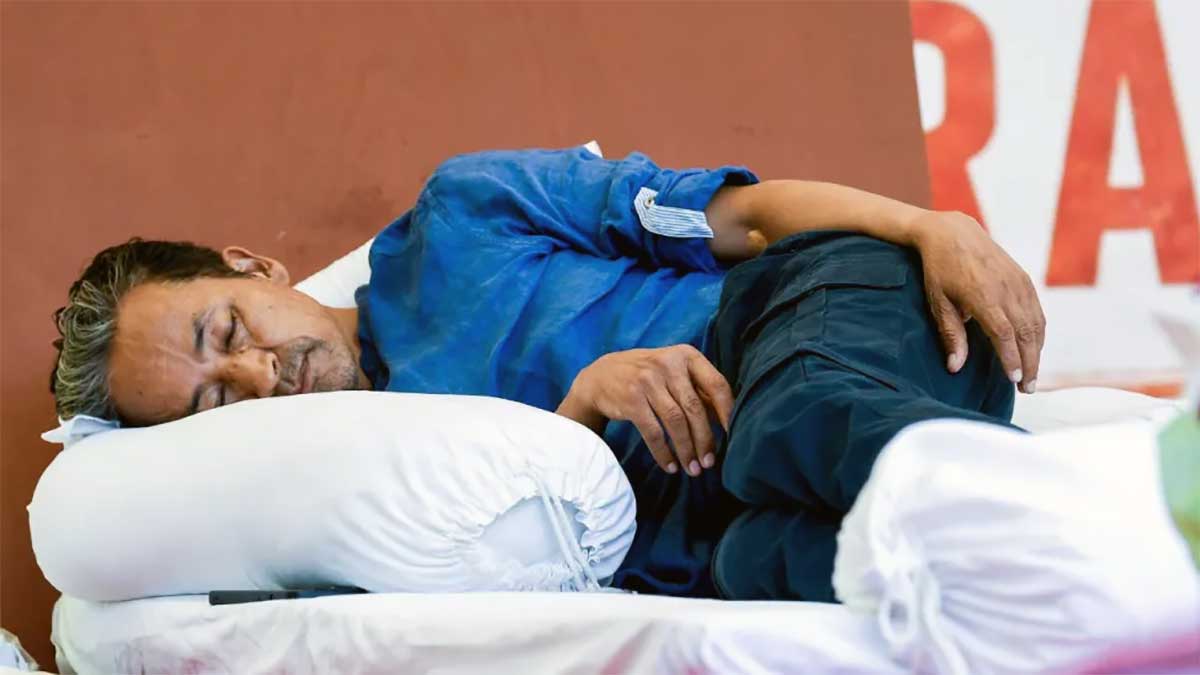 Sonam Wangchuk Hunger Strike: हाईकोर्ट ने केंद्र को दिया बड़ा निर्देश, कहा- हर जान की कीमत है, जरूरत पड़े तो तुरंत करें मदद