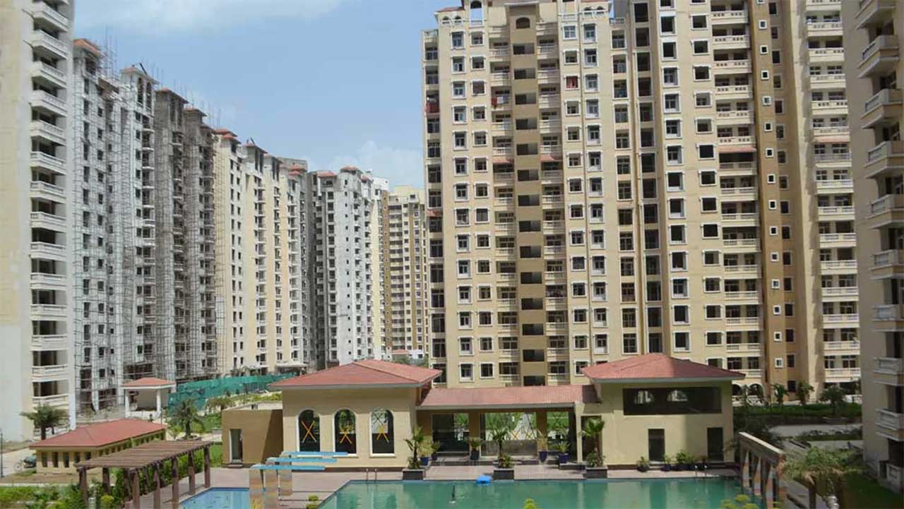 Noida Silicon City Society: बंद फ्लैट से बुजुर्ग का शव मिलने से मचा हड़कंप, कई दिन से अकेले रह रहे थे