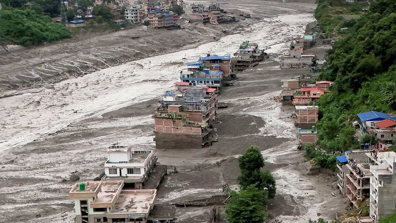 Nepal Flood Update: 320 भारतीय अब भी लापता, चीन में 400 नागरिक सुरक्षित; MEA ने बताया पूरा Rescue Plan