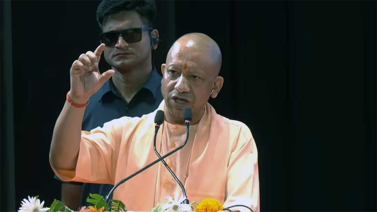 UP में चीनी की कमी नहीं! CM योगी का बड़ा दावा- सात महीने का Stock है तैयार