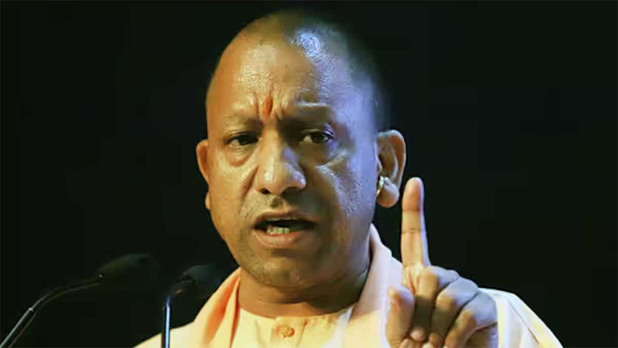 JPNIC पर CM योगी का अखिलेश यादव पर बड़ा हमला! बोले- ये कितने बड़े डकैत..., लगाए गंभीर आरोप