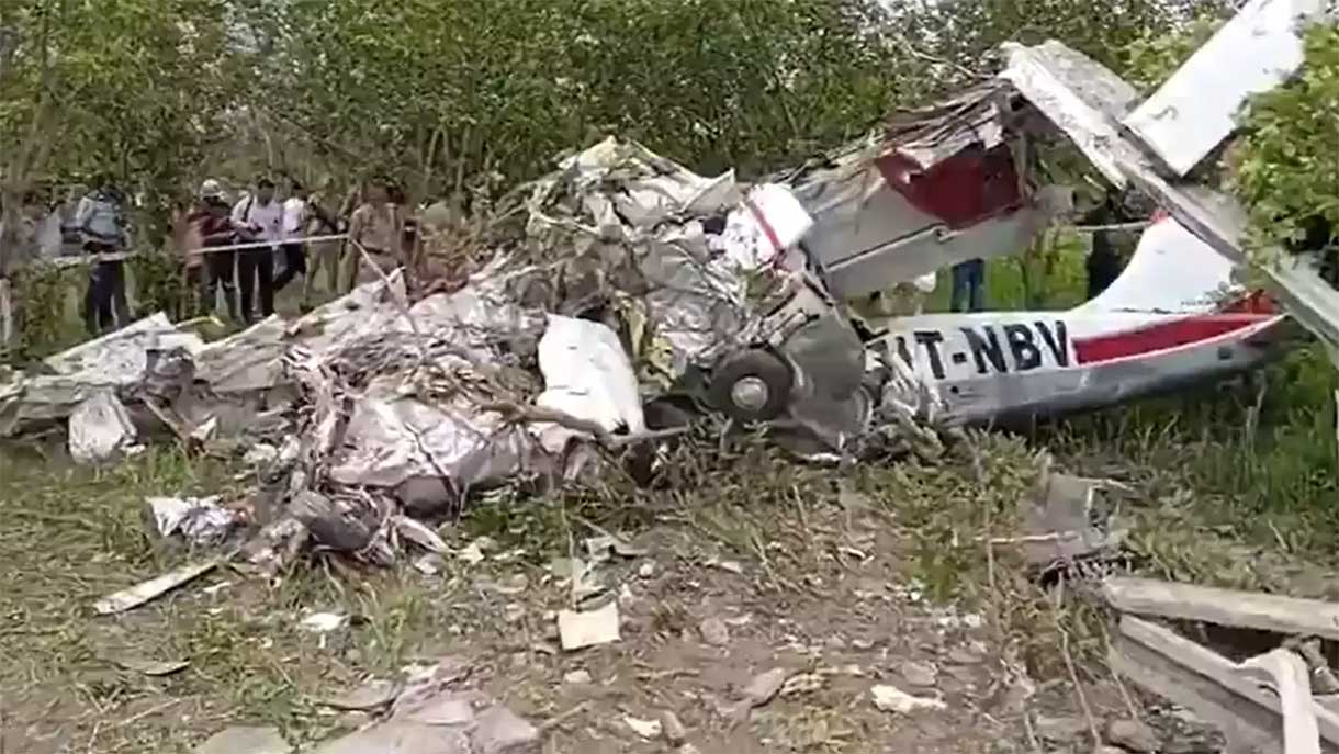 Kanpur Plane Crash: गंगा बैराज के पास ट्रेनिंग एयरक्राफ्ट क्रैश, 2 पायलटों की मौत की खबर से मचा हड़कंप
