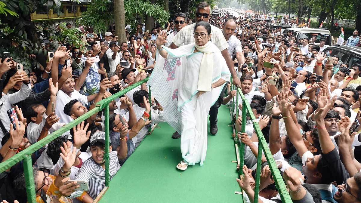 Mamata Banerjee का BJP को खुला Challenge, बोलीं- देखते हैं कितने अंडे और ईंटें हैं, सड़कों पर उतरने का ऐलान