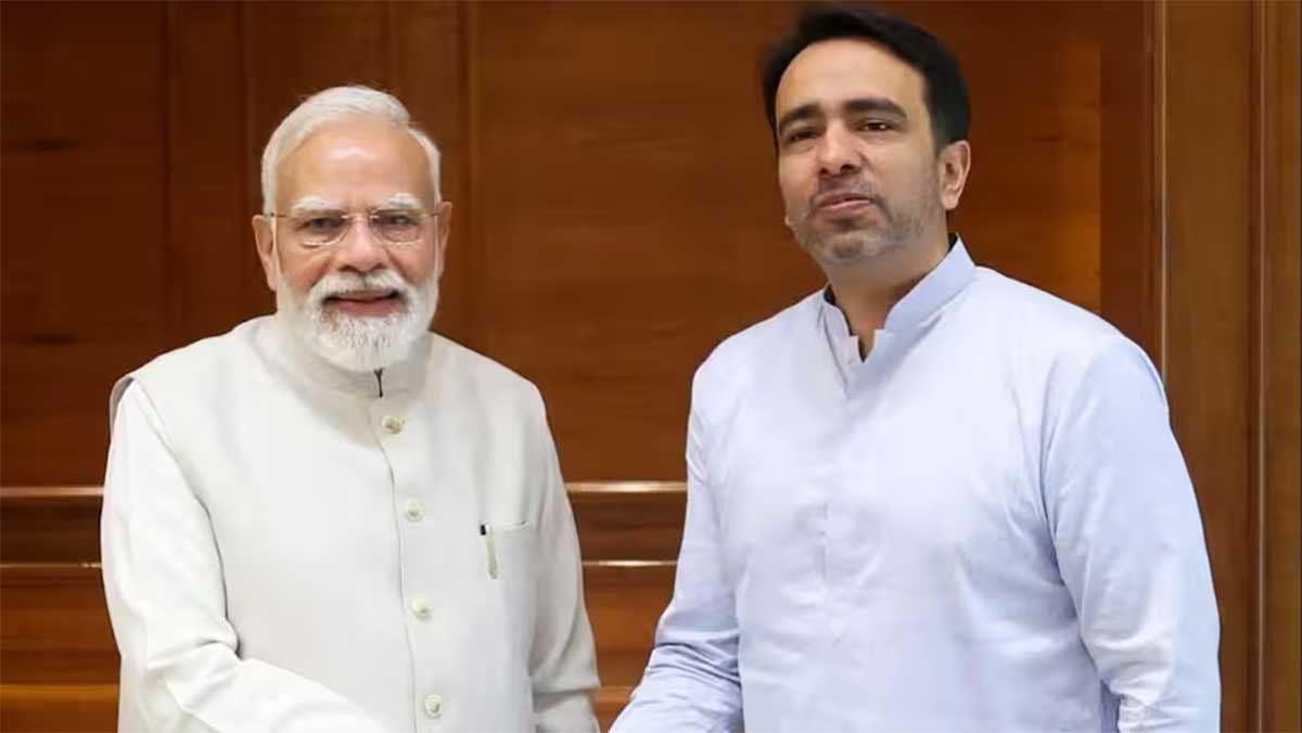 अखिलेश के तंज के बीच PM Modi से मिले जयंत चौधरी, मुलाकात के बाद बताई अंदर की बात!