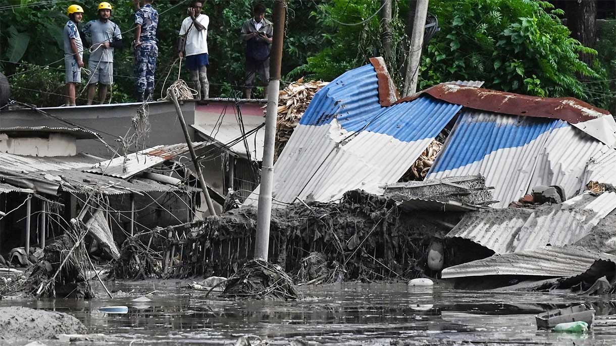Nepal Flood में भारी तबाही, 162 मौतों से मचा हाहाकार; 300 भारतीय भी लापता, कैलाश मानसरोवर यात्रियों की बढ़ी चिंता