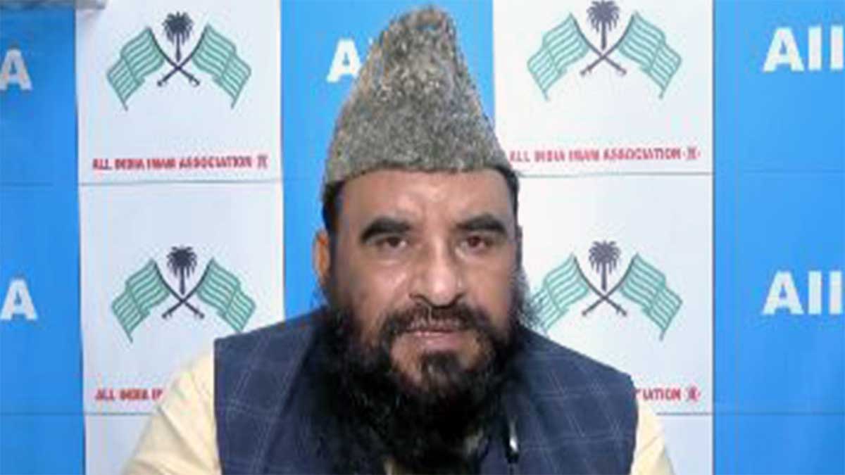 Maulana Sajid Rashidi पर FIR, कांवड़ियों को लेकर बयान से मचा बवाल; मंत्री कपिल देव अग्रवाल भी भड़के