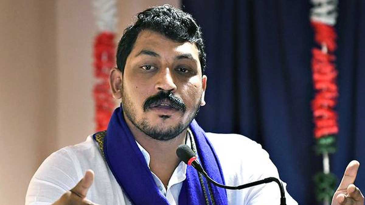 Chandrashekhar Azad का Mayawati को बड़ा संदेश, बोले- ताली एक हाथ से नहीं बजती, गठबंधन पर कही बड़ी बात