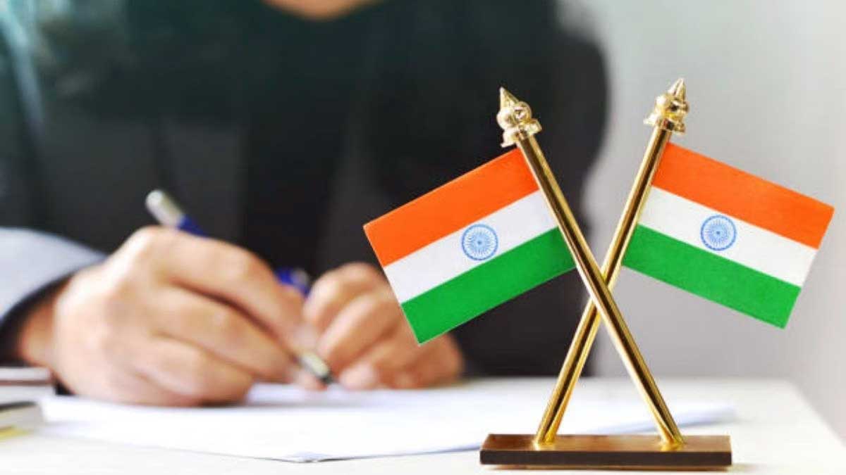 Fake IAS-IPS Network: नकली ने किया असली अफसरों की नाक में दम! MP में फर्जी अधिकारियों का बड़ा खेल बेनकाब