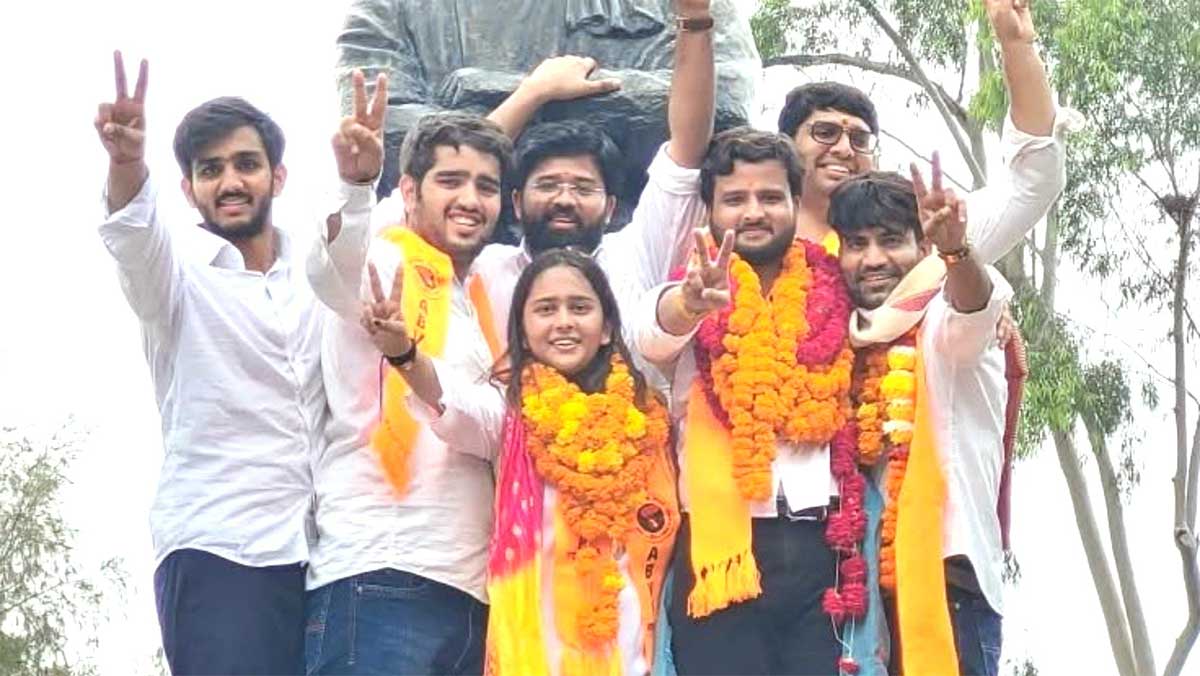 DUSU Election Result: ABVP की बड़ी जीत पर अमित शाह, राजनाथ और नितिन नबीन ने दी बधाई, बोले- ‘Nation First’ में युवाओं का भरोसा