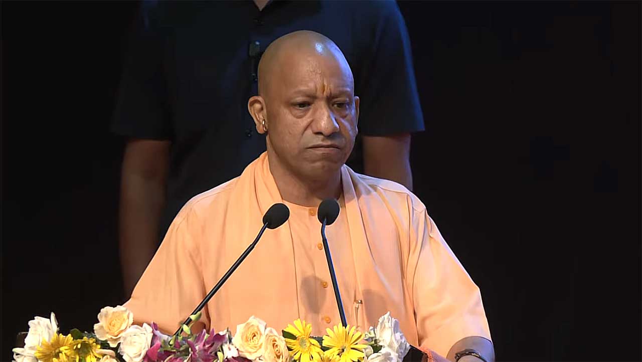 नौकरी, Tablet, Startup और Scooty तक... CM योगी के युवाओं के लिए 7 बड़े ऐलान, जानिए किसे मिलेगा फायदा