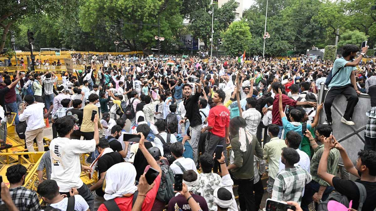 Jantar Mantar Protest: SC का बड़ा फैसला, छात्रों की सभी FIR रद्द; Article 142 का हुआ इस्तेमाल