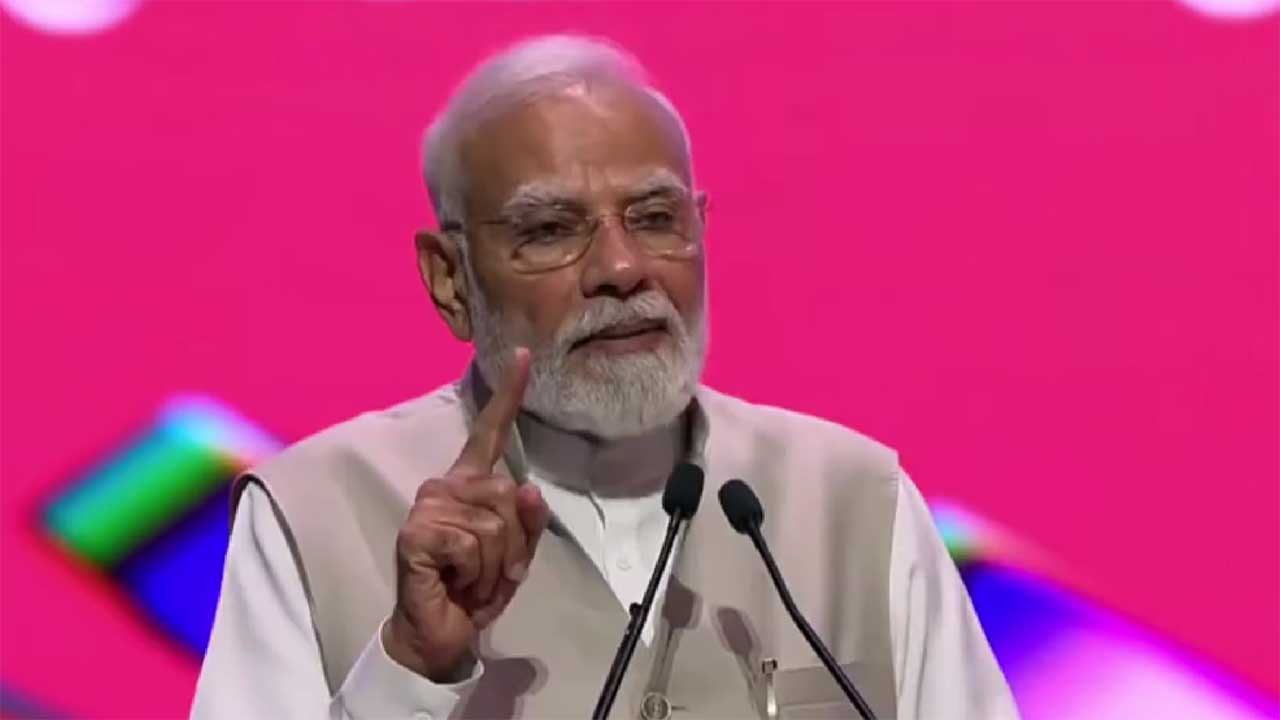 ‘मुश्किल समय में भारत पर भरोसा बढ़ा’, Global Fintech Fest में PM मोदी बोले- UPI के बिना Fintech की चर्चा अधूरी