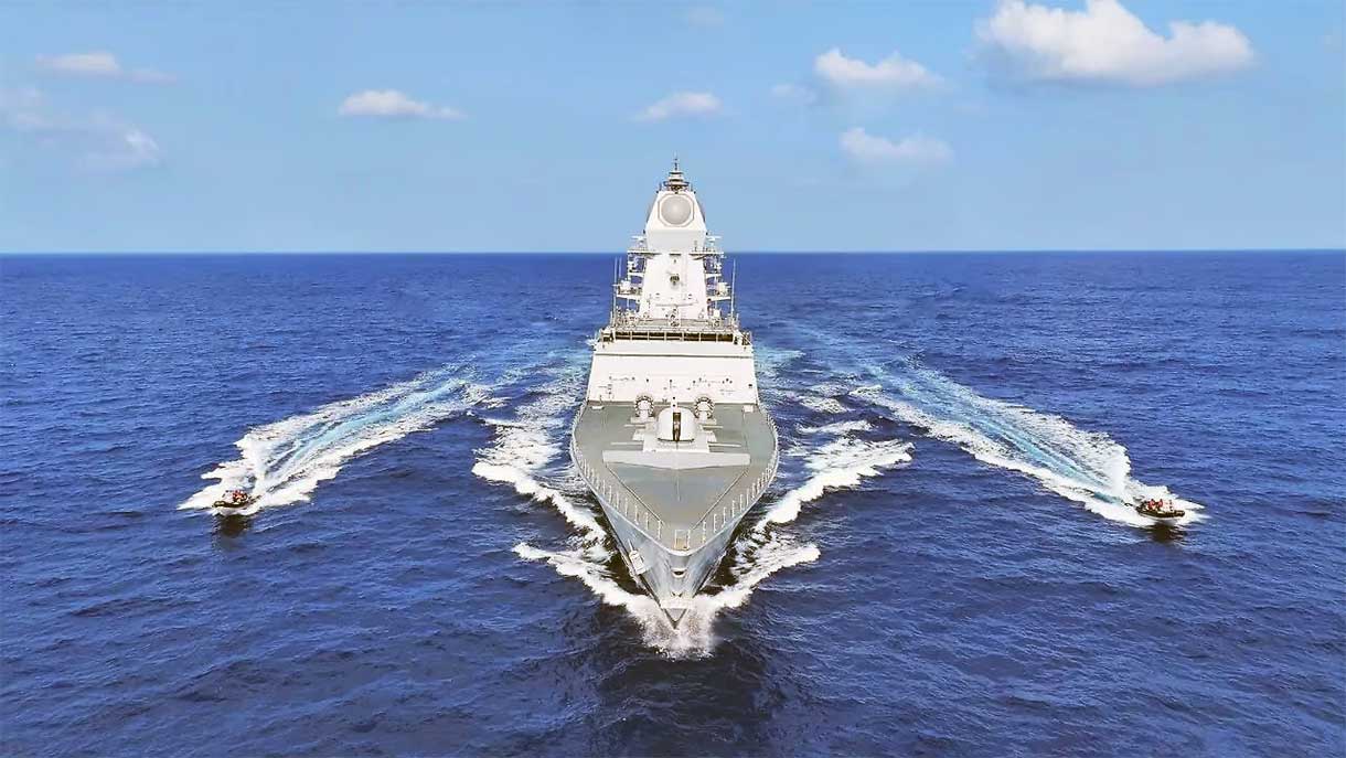 Arabian Sea में India-Pakistan Navy की टक्कर, पाकिस्तान के जहाज ने की ऐसी हरकत; भारत ने दर्ज कराया कड़ा विरोध