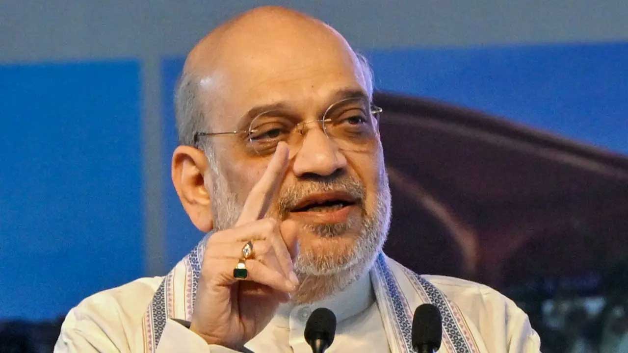 Amit Shah का राहुल गांधी पर बड़ा हमला! बोले- अगले 30 साल तक आपका नंबर नहीं लगने वाला, SIR विवाद पर विपक्ष को घेरा