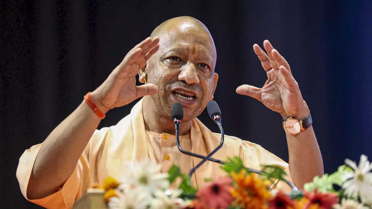 Yogi Adityanath का विपक्ष पर बड़ा हमला, बोले- जातीय खेमों में बंटा भारत नहीं, चाहिए ‘एक भारत, श्रेष्ठ भारत’