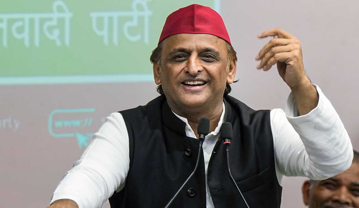 अखिलेश यादव का Gen-Z वाला नया नारा, बोले- ‘एक कचौड़ी दो समोसा, BJP पर नहीं भरोसा’