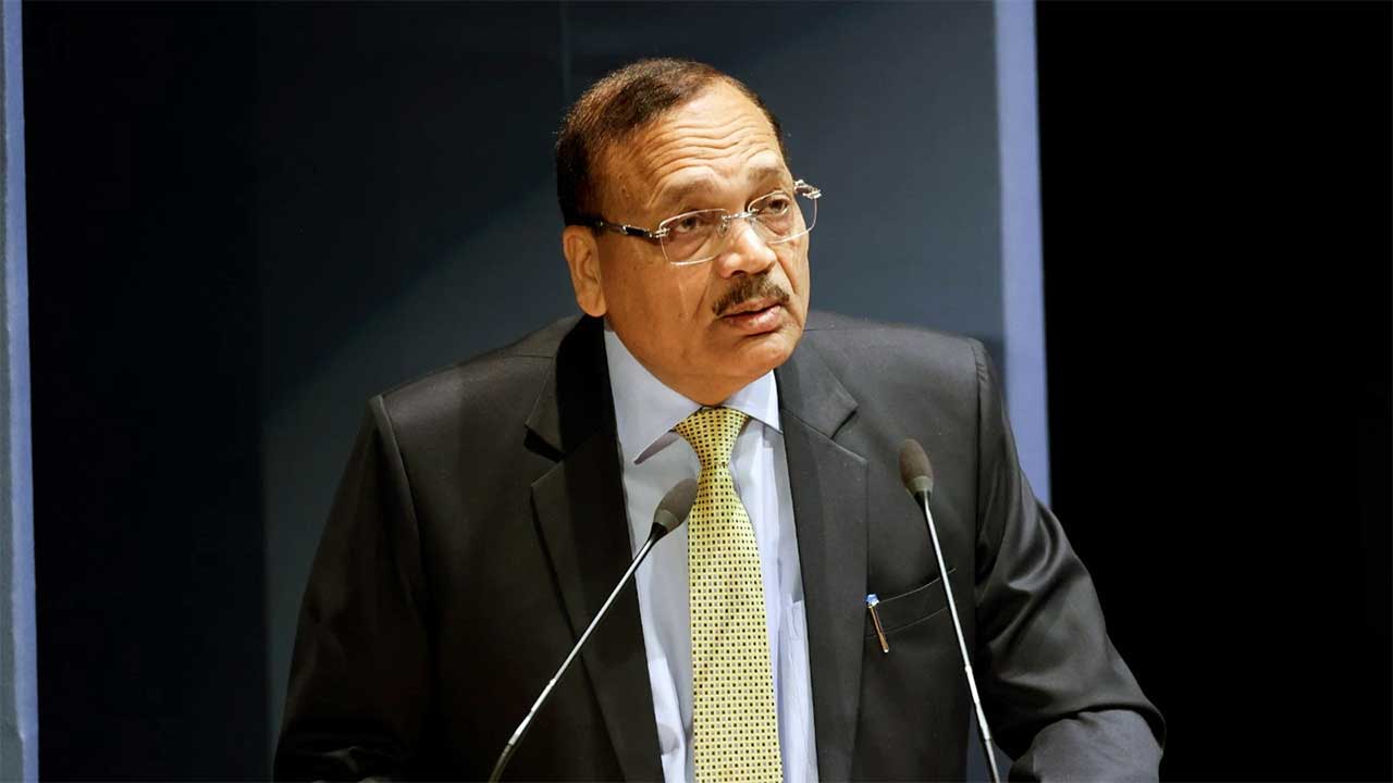 CEC ज्ञानेश कुमार की शक्तियों पर सुनवाई के बीच Supreme Court का बड़ा सवाल, ‘Form 6 में बदलाव किसने किया?’