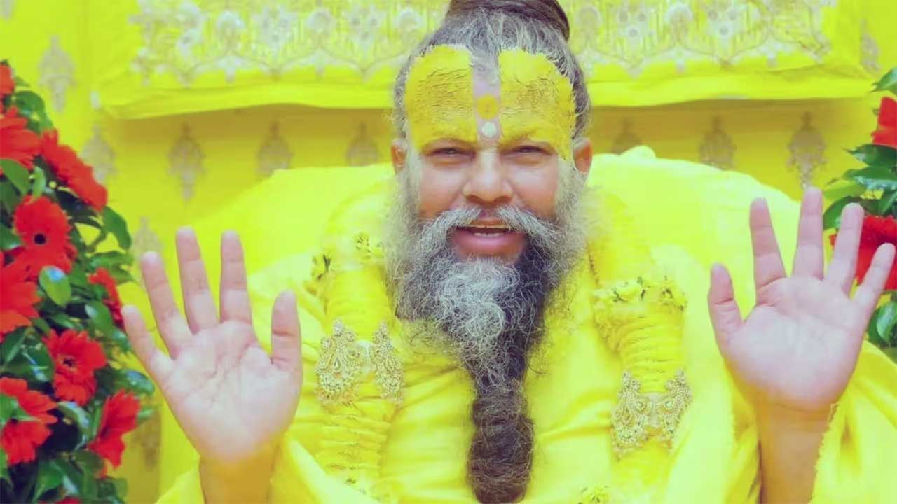 Premanand Maharaj की सुरक्षा को लेकर CM Yogi को चिट्ठी, आश्रम से जुड़े गंभीर आरोपों की जांच की मांग